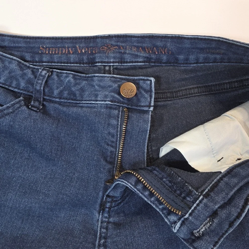 Simply Vera Vera Wang pre owned